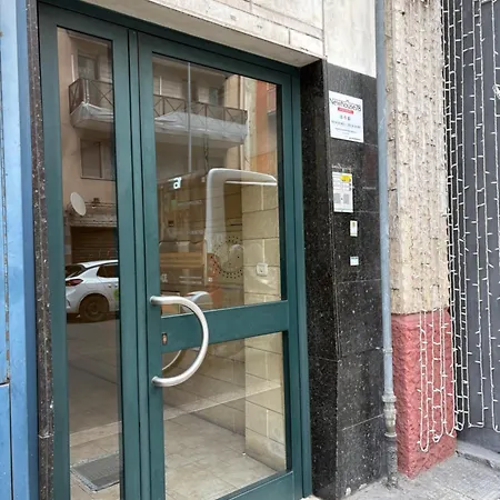 Newhouse Crispi 78 Appartement *