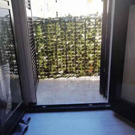 Newhouse Crispi 78 * Bari