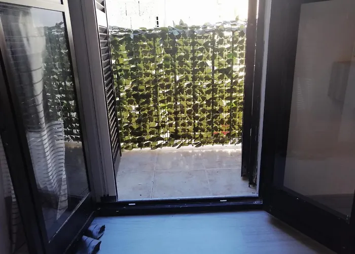 Newhouse Crispi 78 * Bari